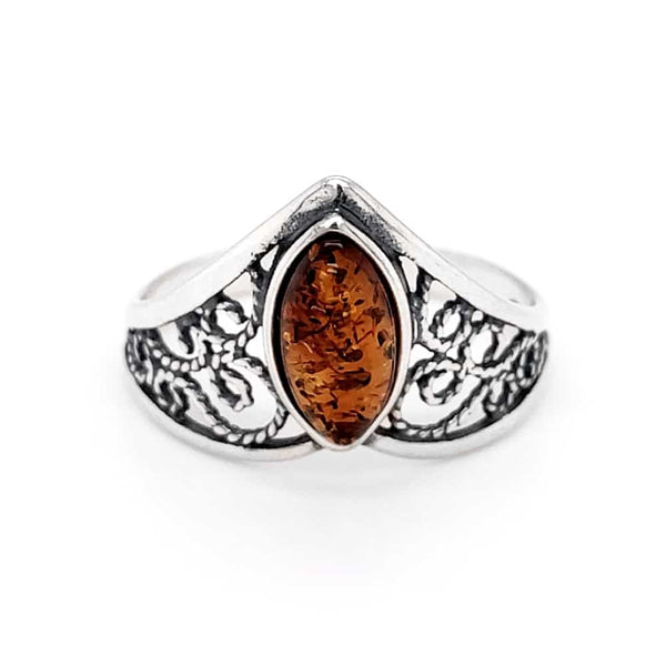 Genuine Baltic Amber Ring 565