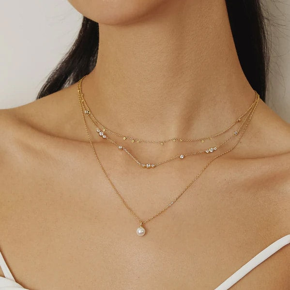 Gold Sparkling Bezel Cubic Zirconia Station Necklace
