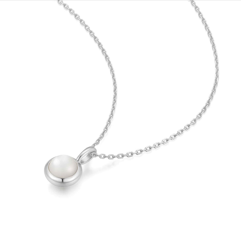 Silver Mother of Pearl Pendant Necklace