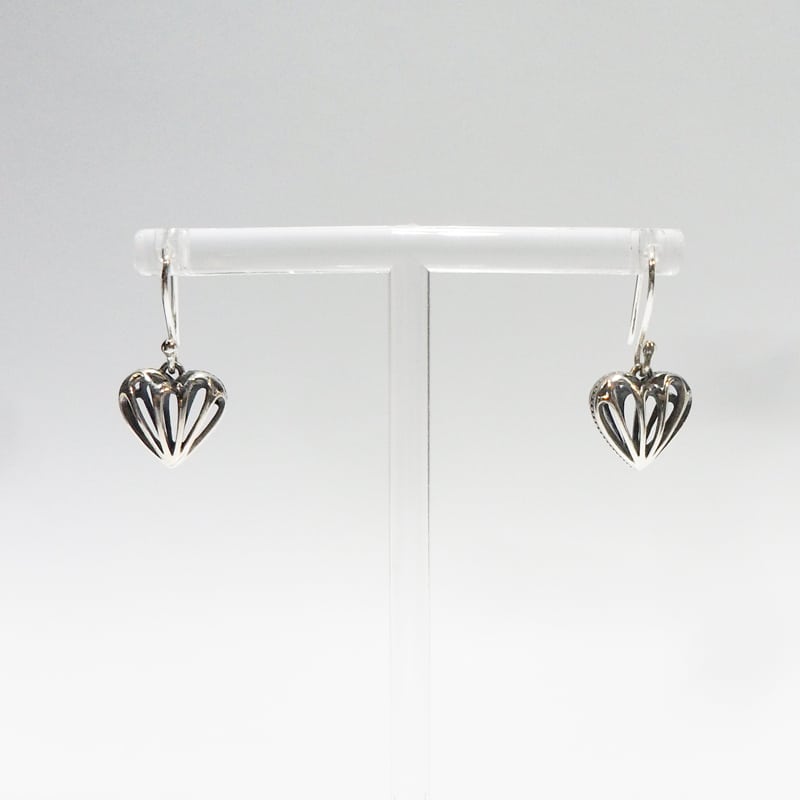 Filigree Puffed Heart Earrings