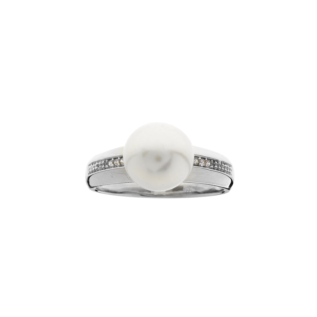 PIPER FRESHWATER PEARL RING ON SILVER BAND