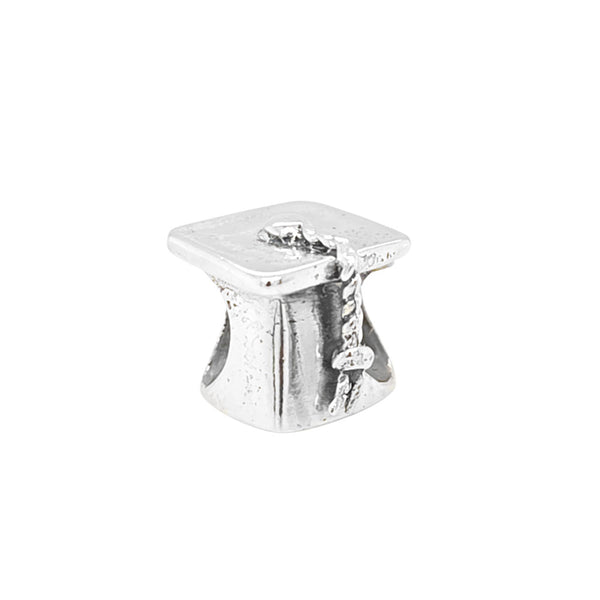 TT172 Silver Graduation Hat Charm