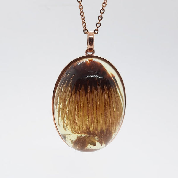 BOTANIGEM Showy Dryandra Necklace