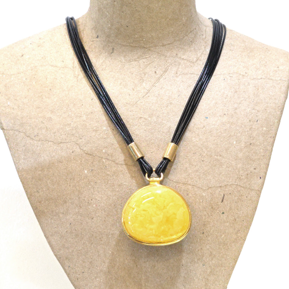 ALEKSANDER GLIWIŃSKI Amber Necklace