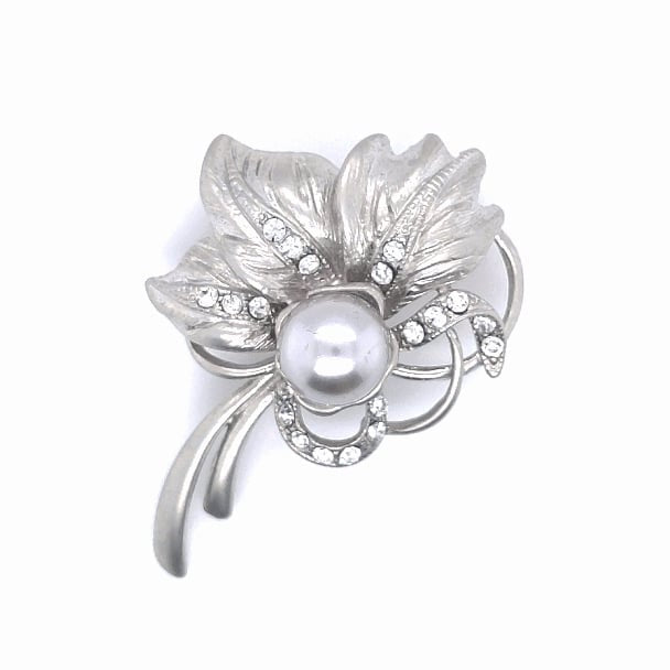Faux Pearl Small Bouquet Brooch Silver