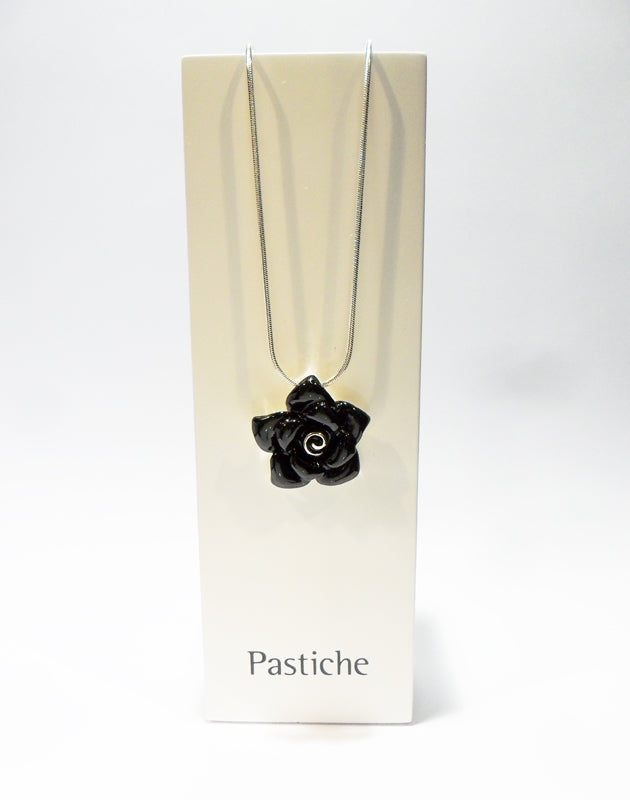 PP009 Black Enamel Flower