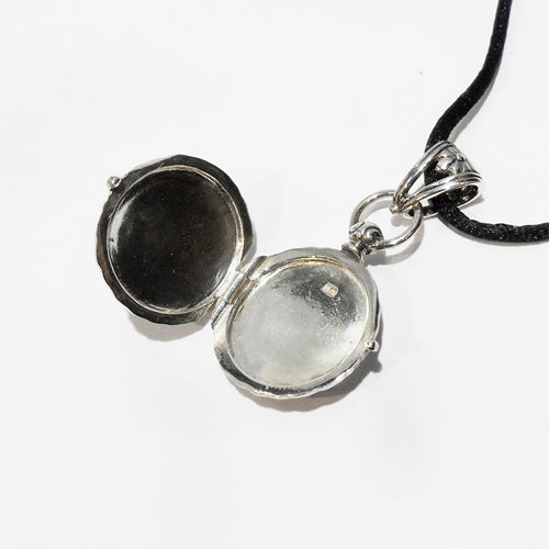 PP018 Locket Pendant