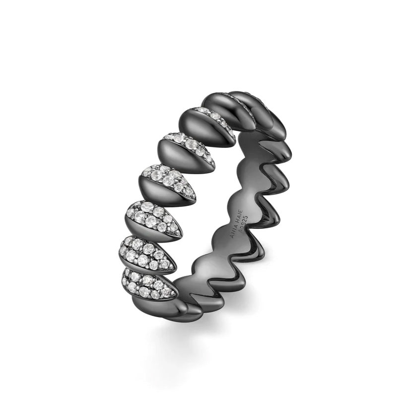 Black Sparkling Puffy Spike Ring