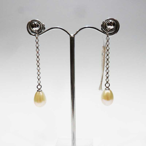Pearl Drop Earrings