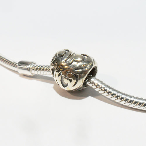 TT526 Heart of Swirls Spacer
