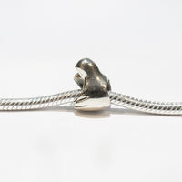 TT639 Silver Love Swan Charm