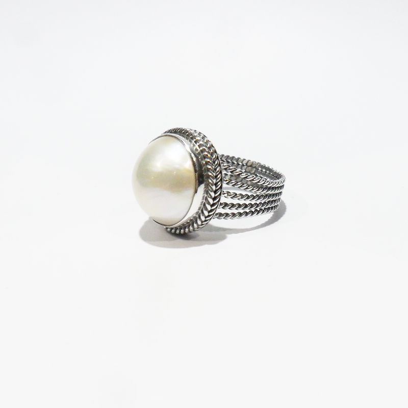 Mabe Fresh Water Pearl Silver Ring